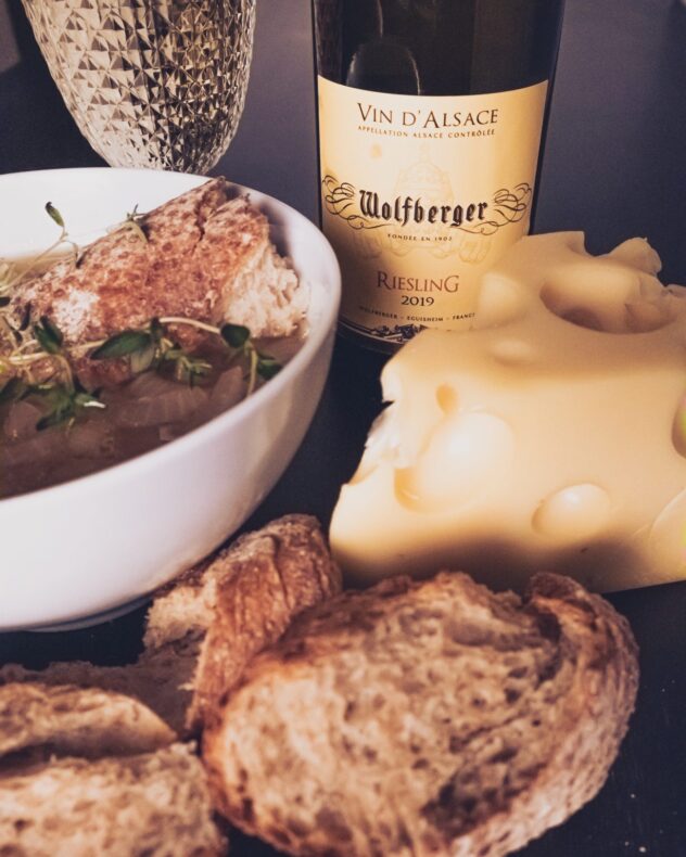 wolfberger riesling onion soup